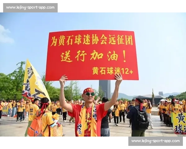 球迷的助威声，竟成了运动员的“定心丸”